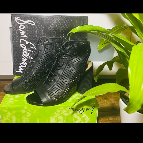 Sam Edelman Black Sandals - Picture 2 of 7